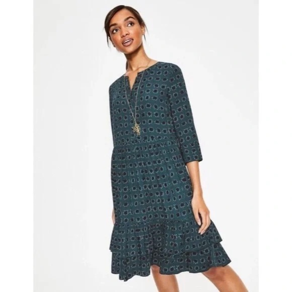Boden Women Dress 2 Petite Green Buttons Tiered Ruffle Ponte Shift Casual 3/4 - Picture 1 of 9